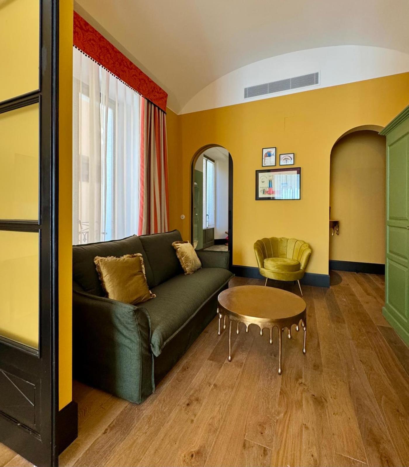 Hotel Divino & 4*
